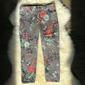 Girls Gap size 7 floral print jegging
